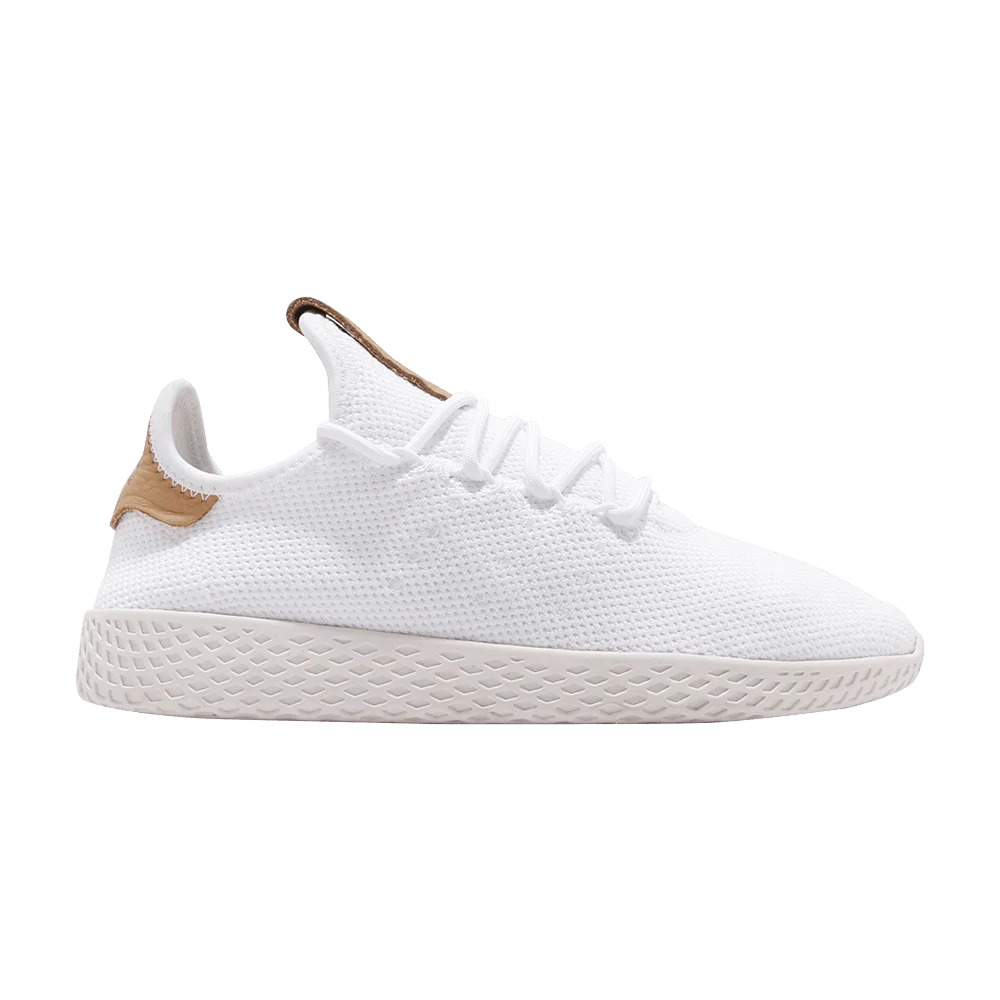 Krossovki-Pharrell-Williams-x-adidas-Wmns-Tennis-Hu-Raw-Sand