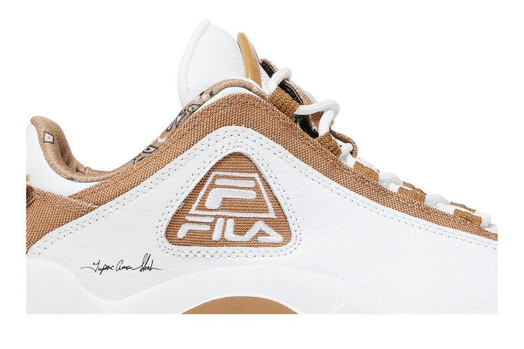 Кроссовки Tupac x Fila Grant Hill 2 Low 'Bandana'