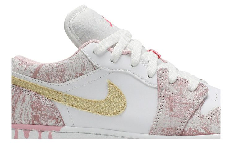 air-jordan-1-low-gs-strawberry-ice-cream-cw7104-601_01