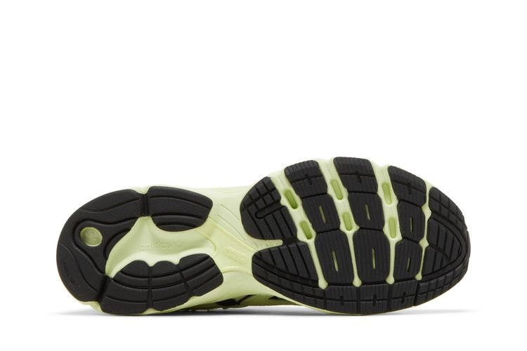 Кроссовки adidas Wmns Astir 'Almost Lime Paint Drip'