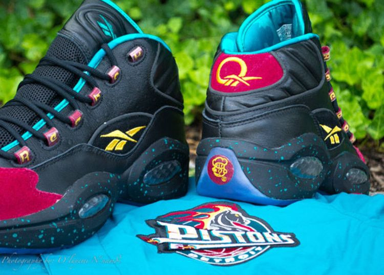 Кроссовки Reebok Question Mid 'Burn Rubber'