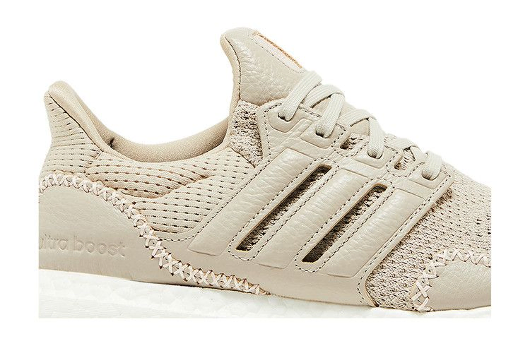 Кроссовки adidas UltraBoost 1.0 'Wonder Beige'