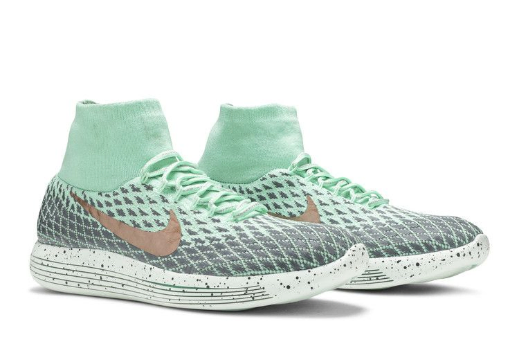 wmns-lunarepic-flyknit-shield-849665-300_07