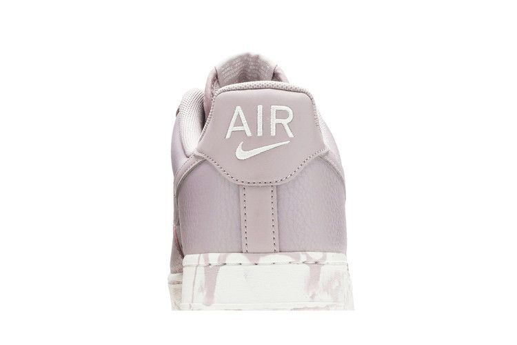 Кроссовки Nike Air Force 1 '07 LV8 'Elemental Rose Marble'