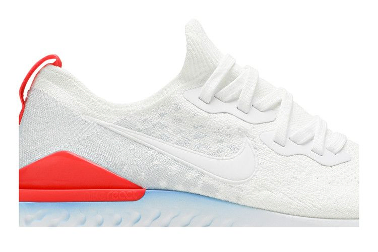 Кроссовки Nike Epic React Flyknit 2 'Blue Hero Bright Crimson'