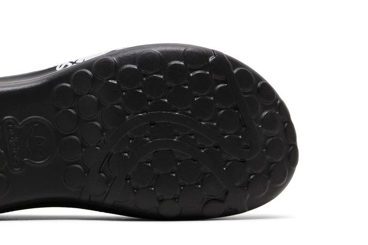 Hello-Kitty-x-adidas-Wmns-Adifom-Stan-Smith-Mule-50th-Anniversary-Black-4