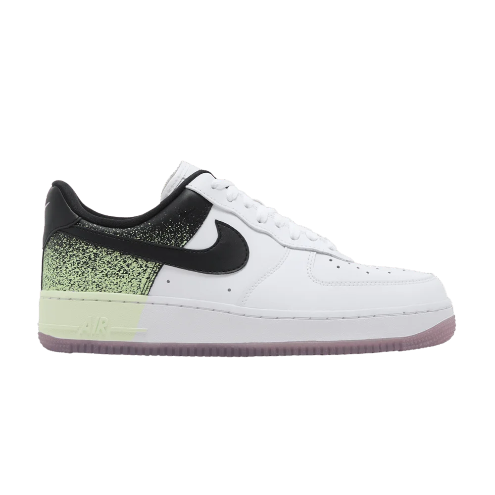Krossovki-Nike-Wmns-Air-Force-1-07-Splatter