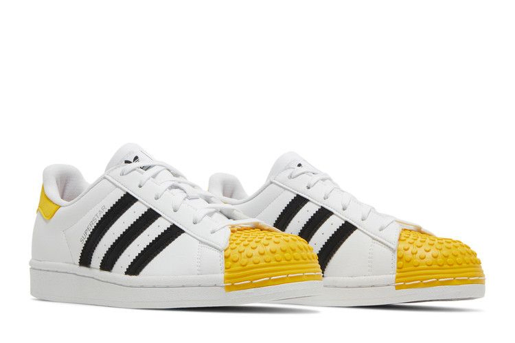 lego-x-superstar-j-white-eqt-yellow-h03958_07