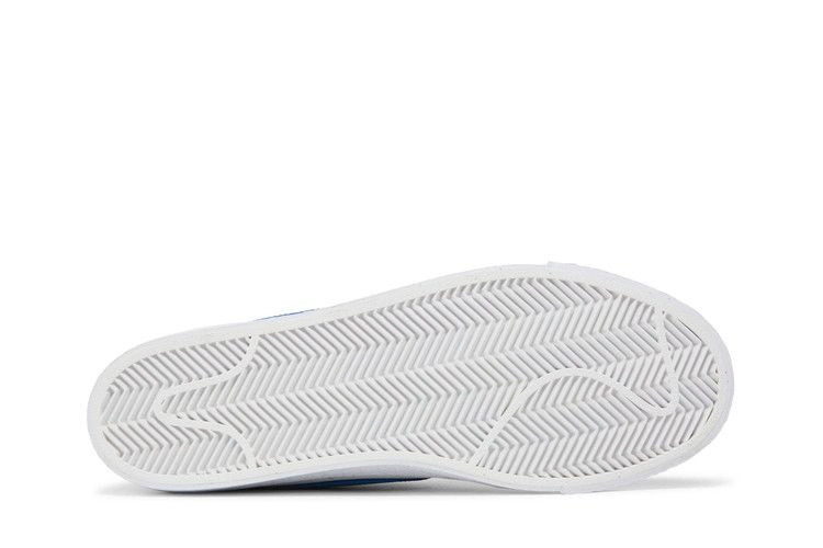 blazer-mid-sb-laser-blue-864349-104_03
