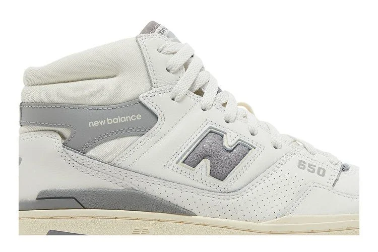 Krossovki-Aime-Leon-Dore-x-New-Balance-650R-Silver-1