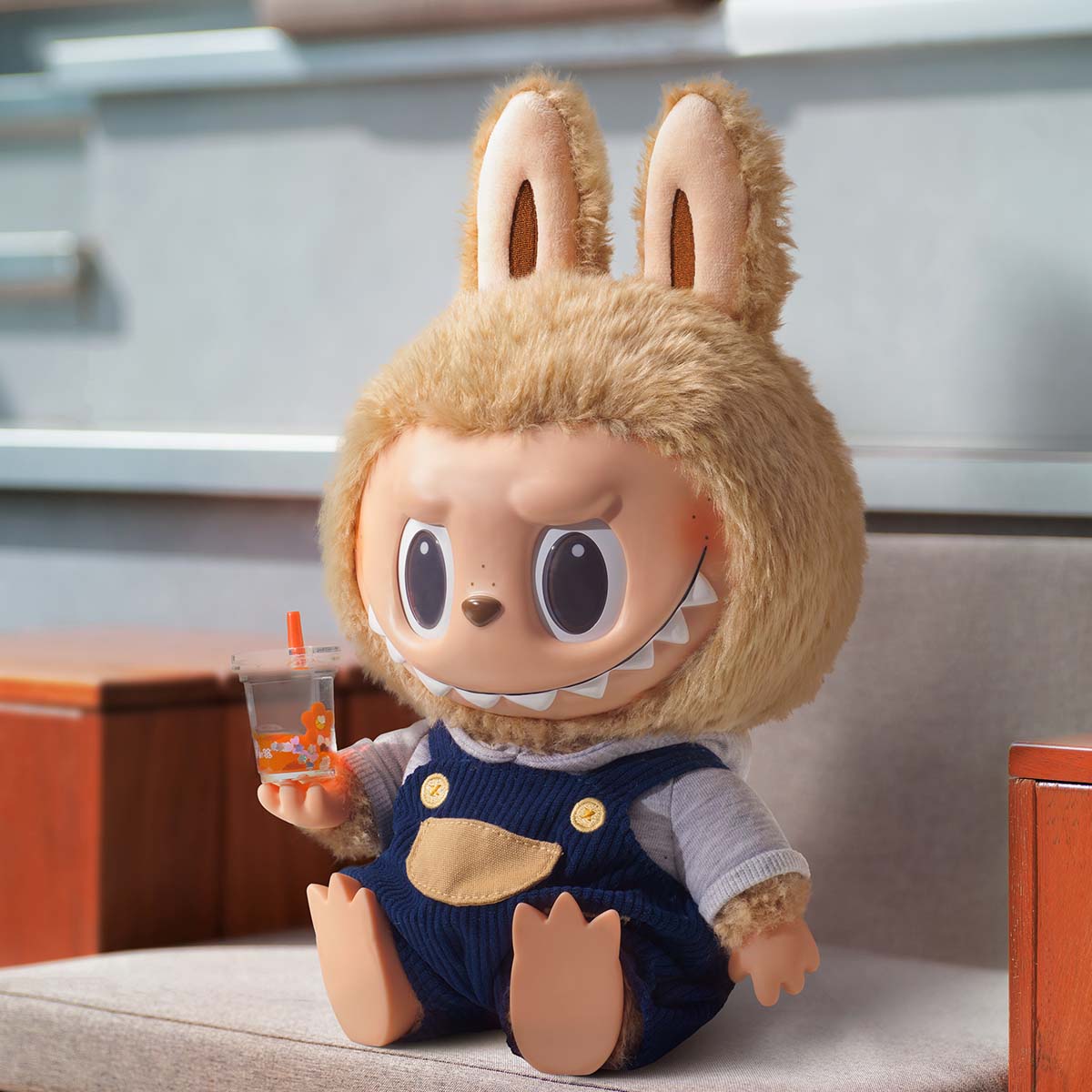 Виниловая плюшевая фигурка POP MART LABUBU Time to chill-Vinyl Plush Doll