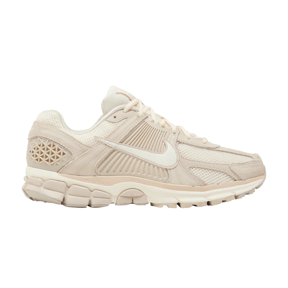 Krossovki-Nike-Air-Zoom-Vomero-5-Light-Orewood-Brown