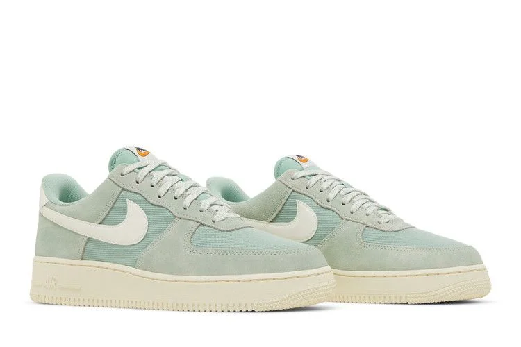 Krossovki-Nike-Air-Force-1-07-LV8-Certified-Fresh-Enamel-Green-7