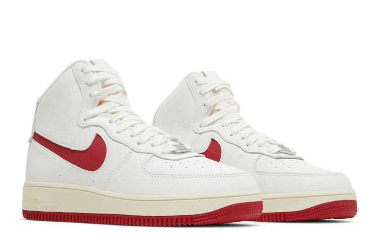 Krossovki-Nike-Wmns-Air-Force-1-High-Sculpt-White-Gym-Red-7