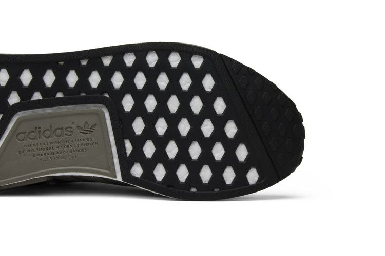 Кроссовки Adidas NMD_R1 'Trace Cargo'