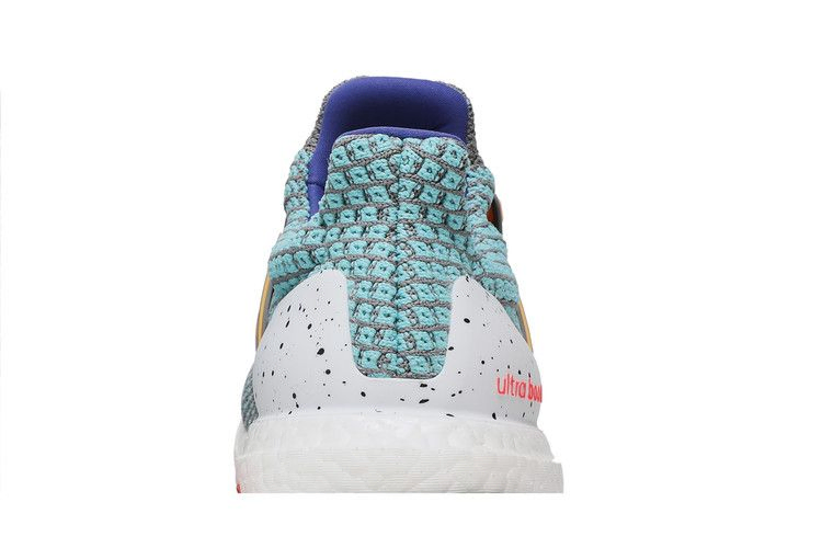 ultraboost-5-0-dna-grey-sonic-ink-gv7715_06
