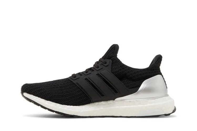 Кроссовки Adidas Wmns UltraBoost 4.0 DNA 'Black Silver'