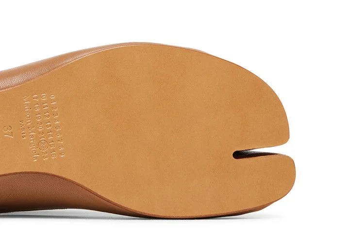 Кроссовки Maison Margiela Wmns Tabi Ballerina 'Nude'