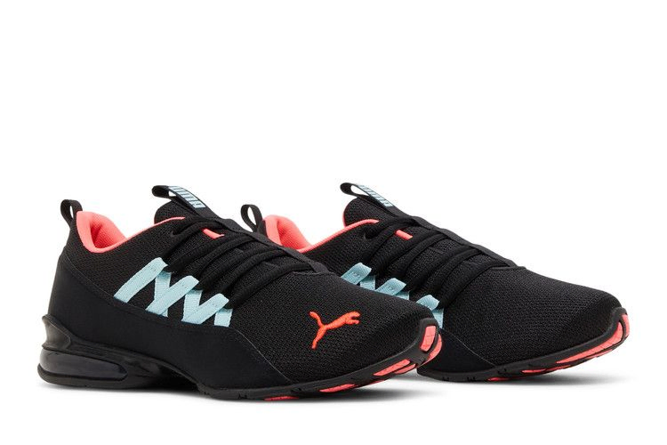 wmns-riaze-prowl-black-ignite-pink-190305-10_07
