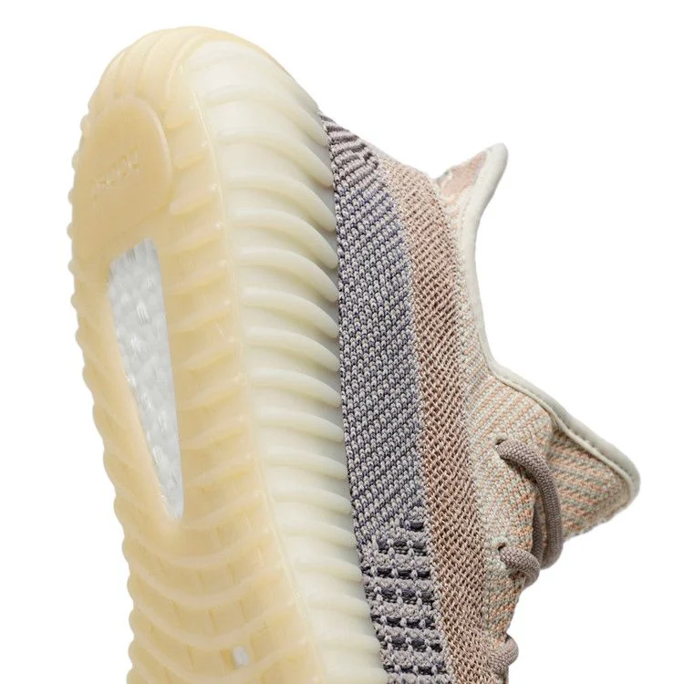 Krossovki-adidas-Yeezy-Boost-350-V2-Ash-Pearl-8