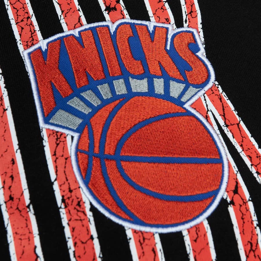 Худи Mitchell & Ness Black New York Knicks Team OG Fleece Pullover Hoodie