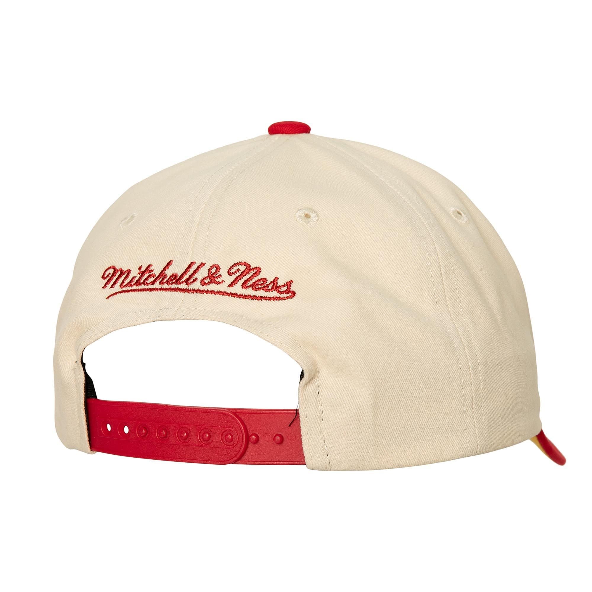 Mitchell-Ness-Collegiate-Pro-Snapback-HWC-Houston-Rockets-Hat-1