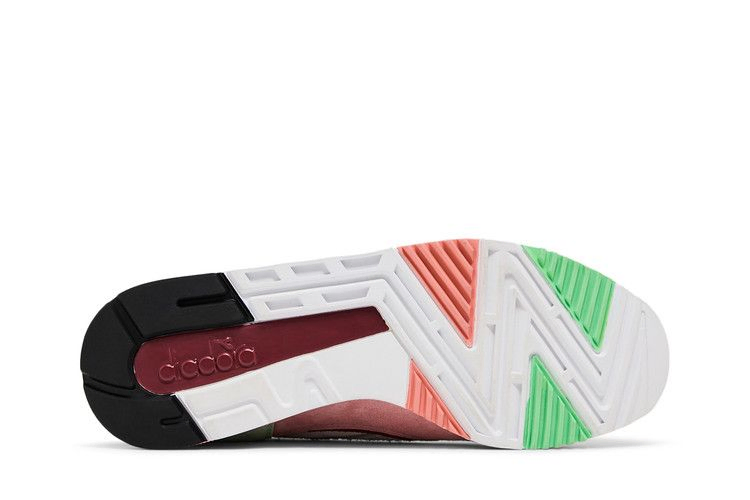 Кроссовки Diadora AFEW x V7000 'Highly Addictive' Special Box