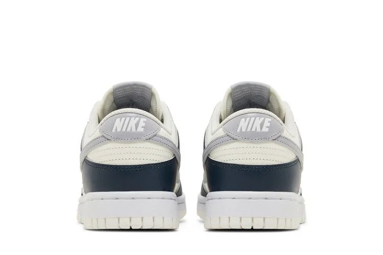 Krossovki-Nike-Wmns-Dunk-Low-Sail-Armory-Navy-5