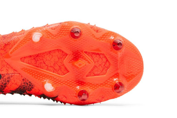 predator-freak-1-sg-demonscale-solar-red-fy6269_04