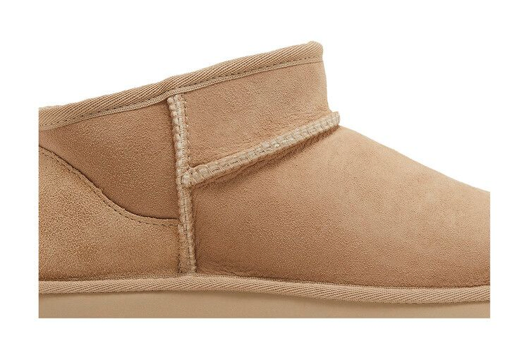 wmns-classic-ultra-mini-boot-sand-1116109-san_01