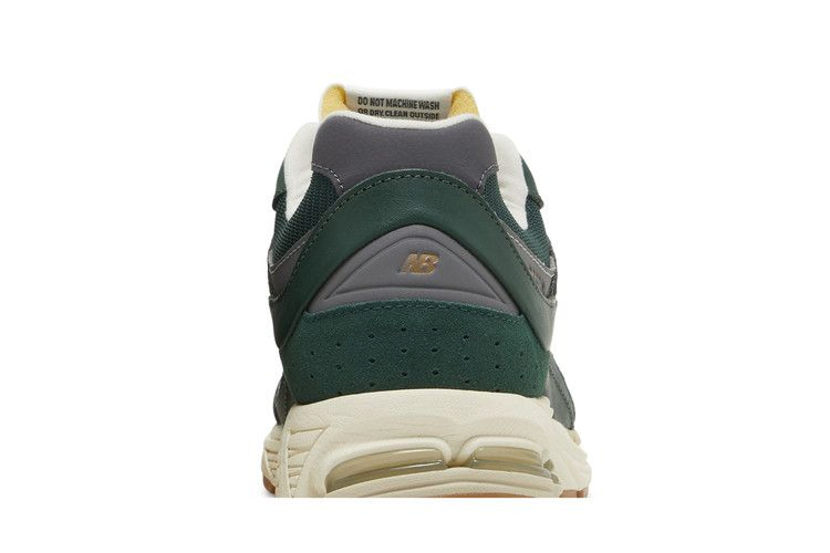 Кроссовки New Balance 2002R 'Vintage Leather Pack - Green'