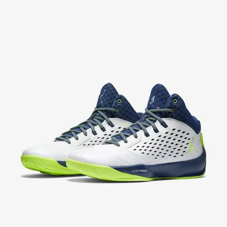 Krossovki-Air-Jordan-Rising-High-1