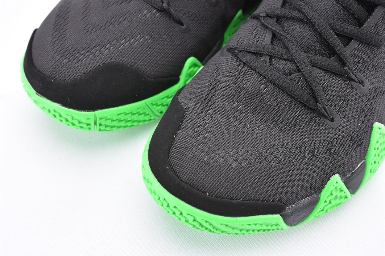 Nike-Kyrie-4-Halloween-3