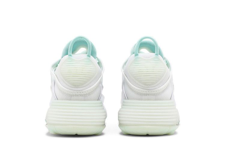 wmns-air-max-2090-white-barely-green-dj3029-100_05