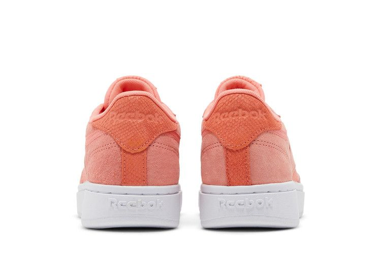 wmns-club-c-double-twisted-coral-fz0848_05