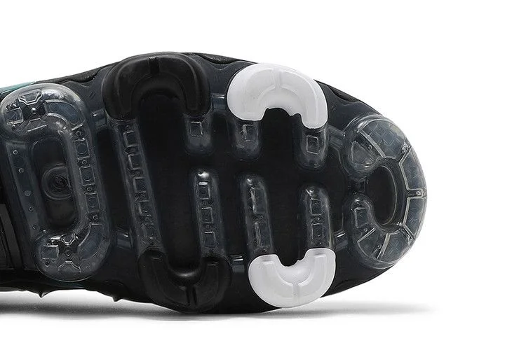 Кроссовки Ken Griffey Jr. x Nike Air VaporMax Plus 'Spider-Man Catch'