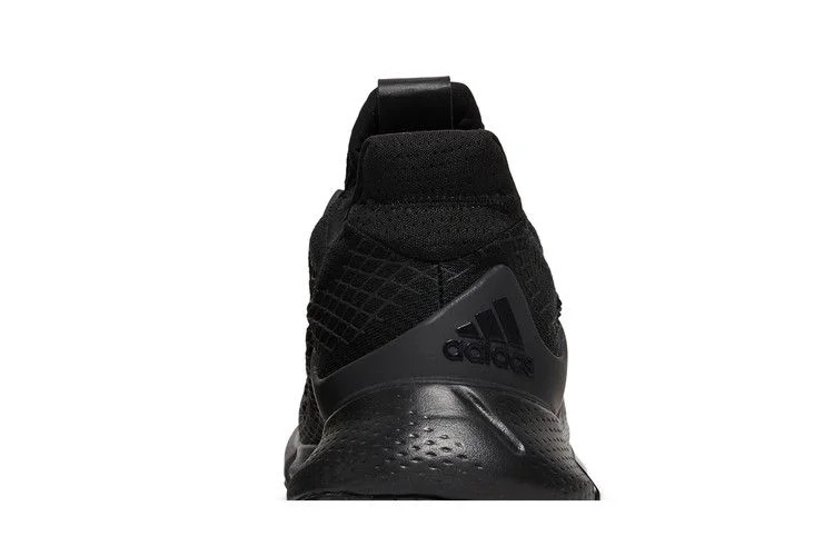 Krossovki-Adidas-Edge-XT-Triple-Black-6