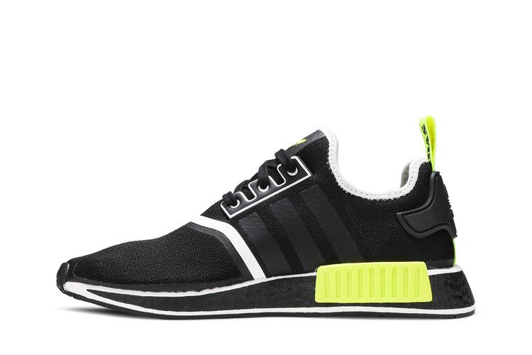 nmd_r1-black-solar-yellow-gv7183_02