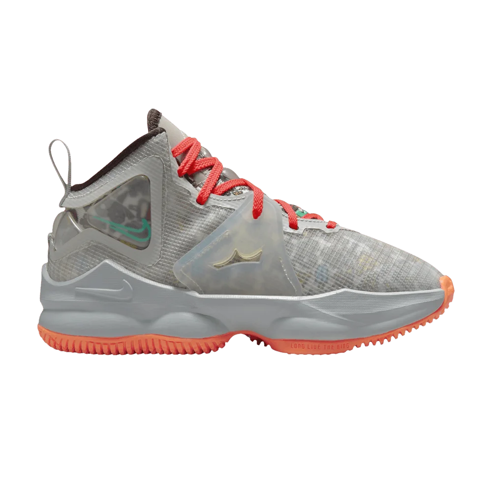 Krossovki-Nike-LeBron-19-PS-Fast-Food