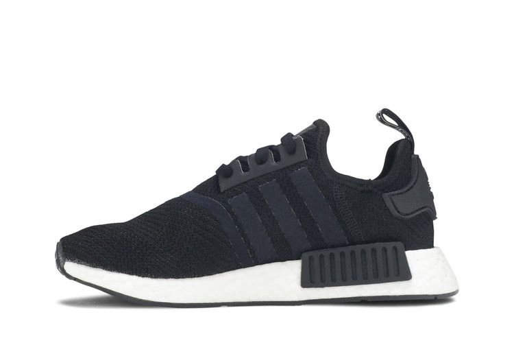 wmns-nmd_r1-metallic-plugs-core-black-ee5172_02