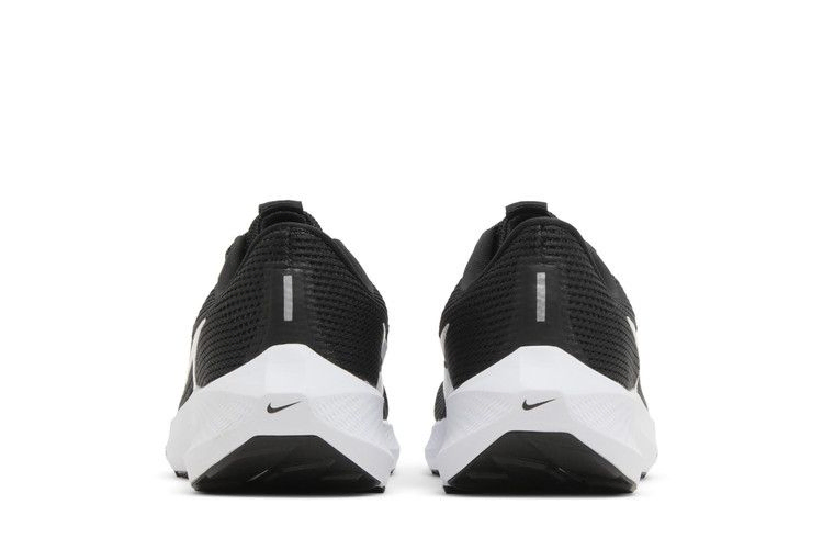 wmns-air-zoom-pegasus-40-black-white-dv3854-001_05