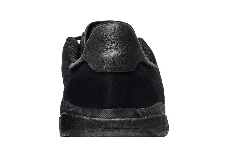 3st-004-triple-black-fy0501_06