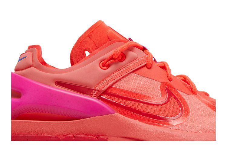 wmns-fontanka-edge-bright-crimson-db3932-600_01