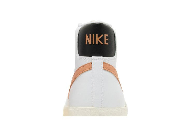 Кроссовки Nike Blazer Mid '77 Vintage 'White Amber Brown'