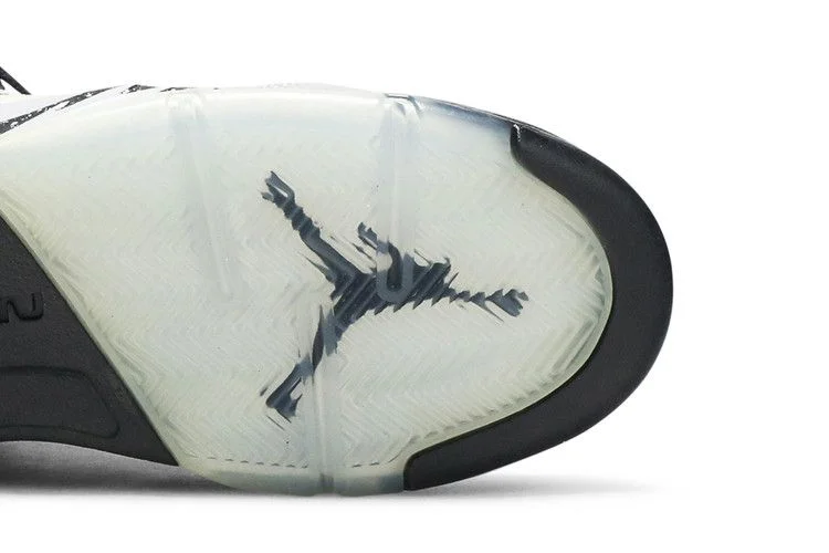 Кроссовки Air Jordan 5 Retro GS 'Wolf Grey'