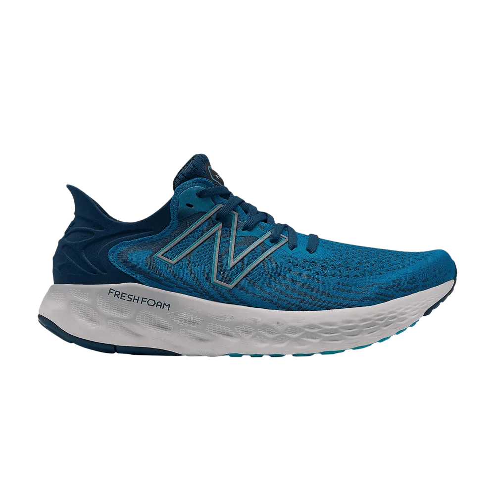 Krossovki-New-Balance-Fresh-Foam-1080v11-2E-Wide-Wave-Blue
