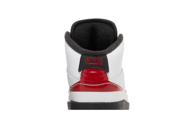 Кроссовки Air Jordan 2 Retro TD 'Chicago' 2022