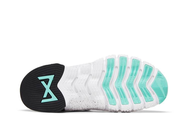 Кроссовки Nike Wmns Free Metcon 5 'White Emerald Rise'