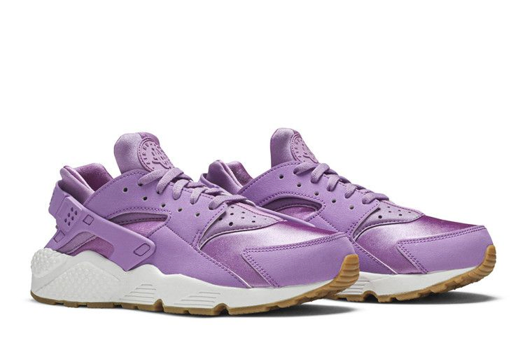 wmns-air-huarache-run-fg-fuchsia-glow-bv1164-500_07