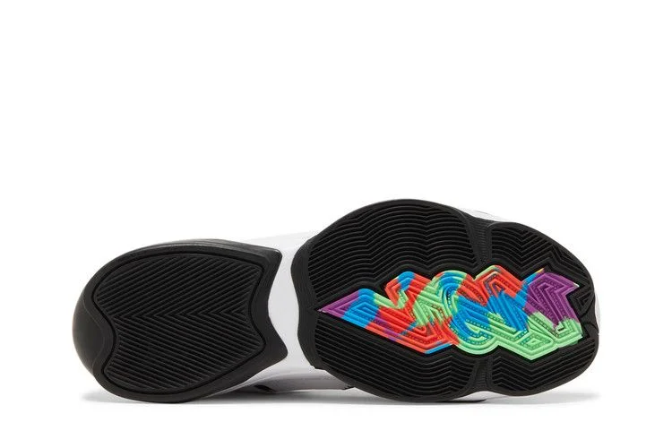 Krossovki-Air-Jordan-Zion-2-Noah-3